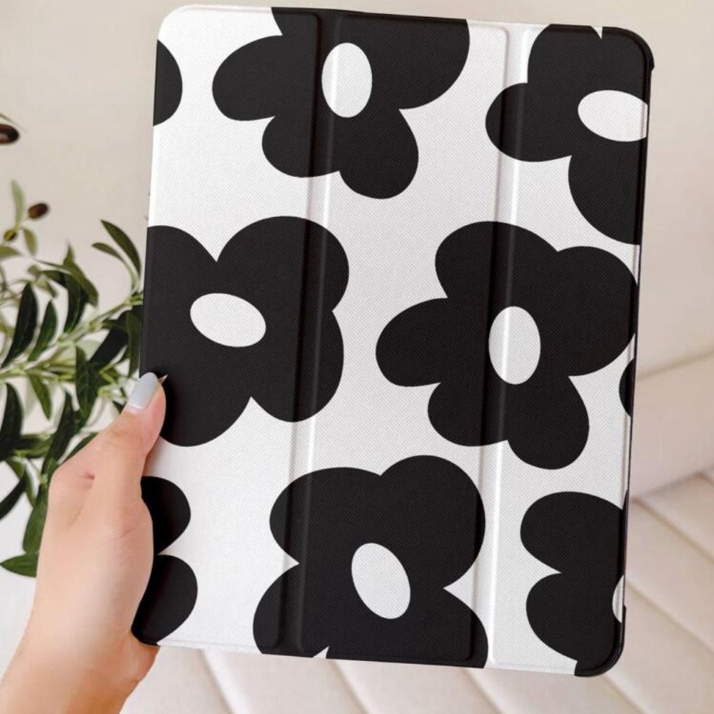 Adorable iPad case!